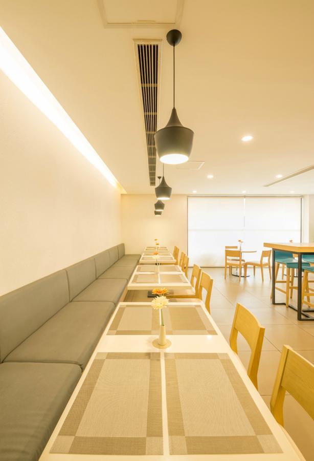 Hanting Hotel Shanghai Pudong Airport Zhuqiao Exterior photo